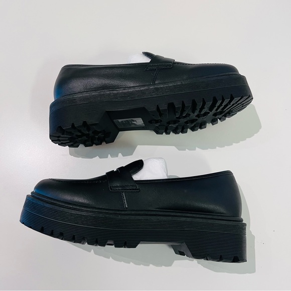 NWT Dolls Kill Black ‘Best To Do It’ Vegan Leather Loafer Shoes - Picture 10 of 15